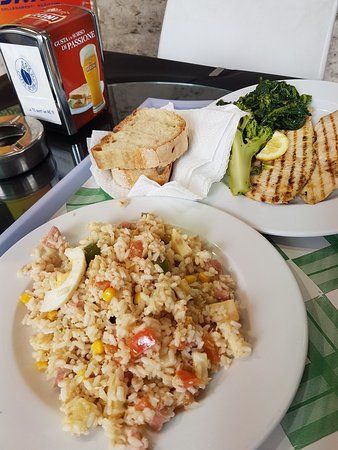 Peppolini Cafe