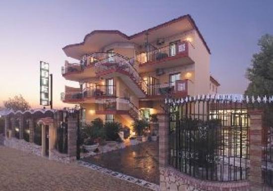 Hotel Ristorante IL Rosone