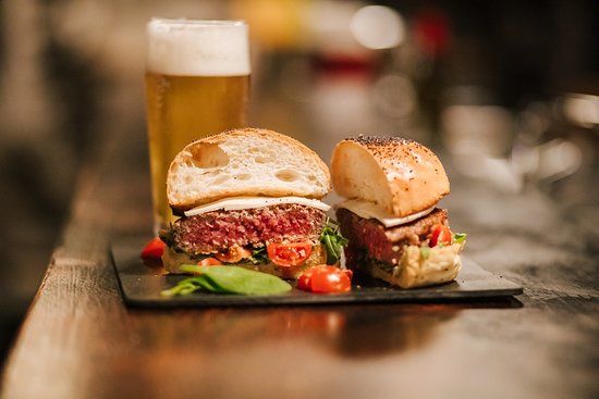 DRAFT beer and food