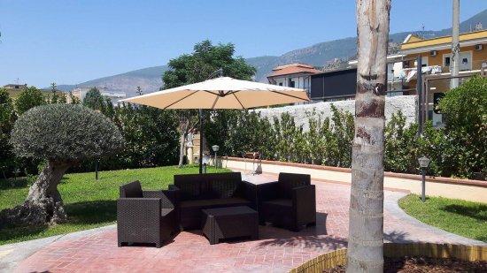 Essenza Cucina & Pizza