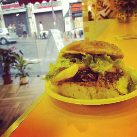 Vi.P Burger