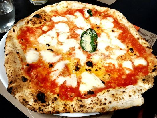 Da Michele I Condurro -Fuorigrotta-