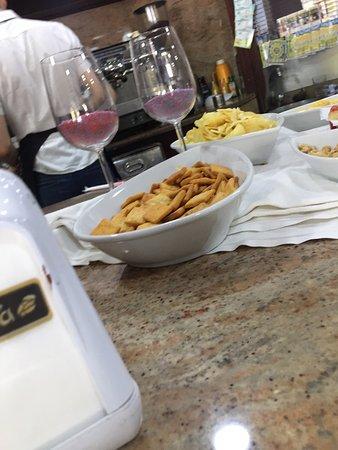 Love's bar