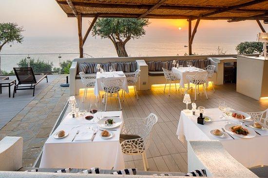 Scirocco Pool Restaurant
