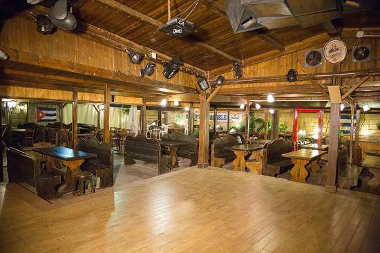 Gulliver Inn