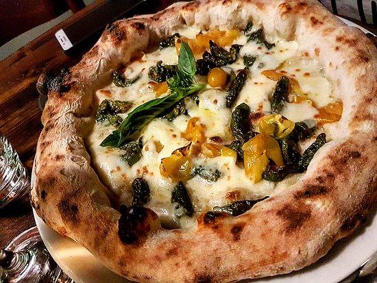 La Vera Pizza Fiocco