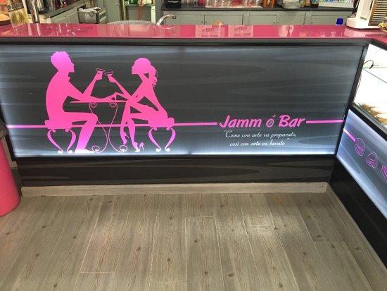 Jamm O' Bar