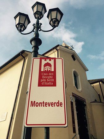 Cattedrale dedicata a Santa Maria di Nazareth