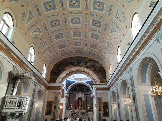 la basilique-sanctuaire Santa Maria della Neve